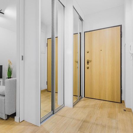 Floris Apartment 우치 외부 사진
