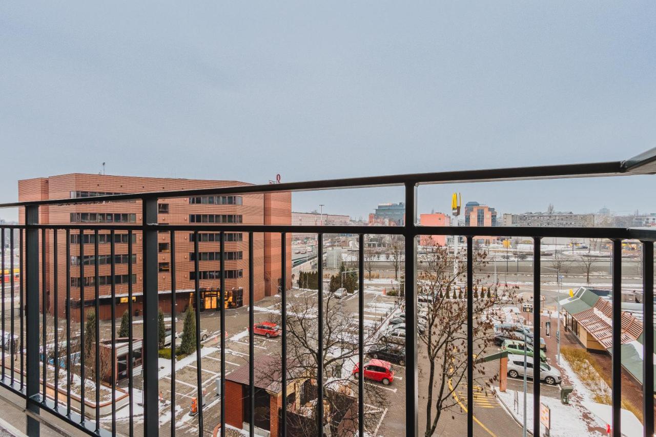 Floris Apartment 우치 외부 사진