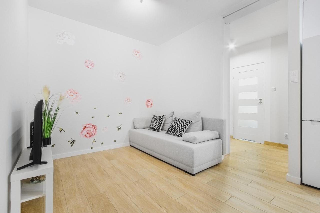 Floris Apartment 우치 외부 사진
