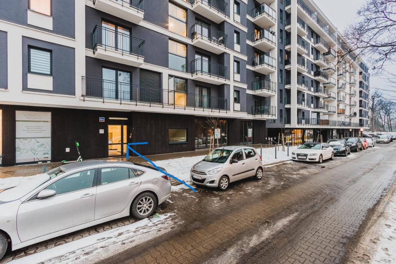 Floris Apartment 우치 외부 사진